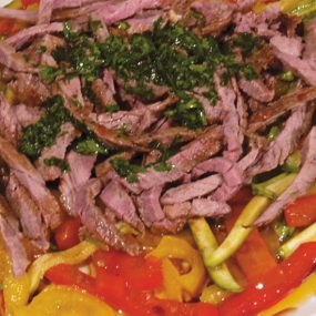 Bollito in letto di verdure